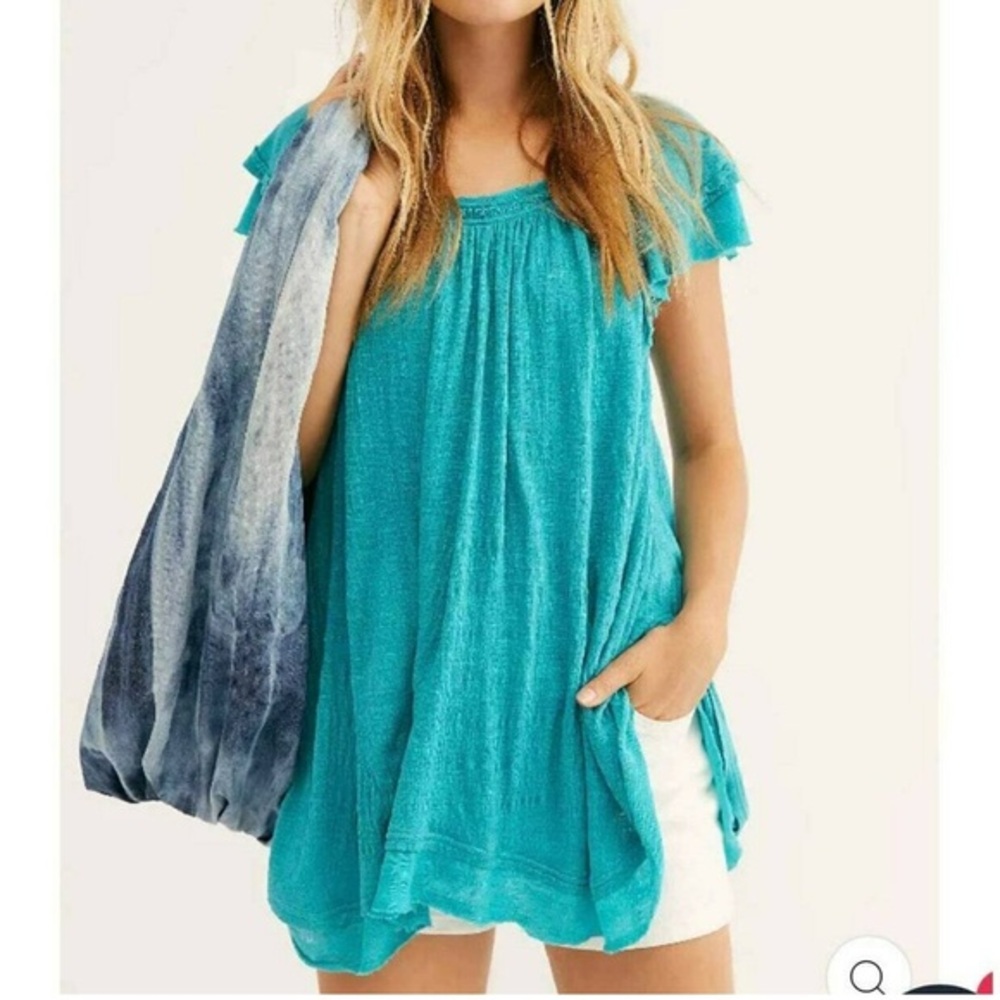 Free People oversized New Girl Tunic P2P21”-25”